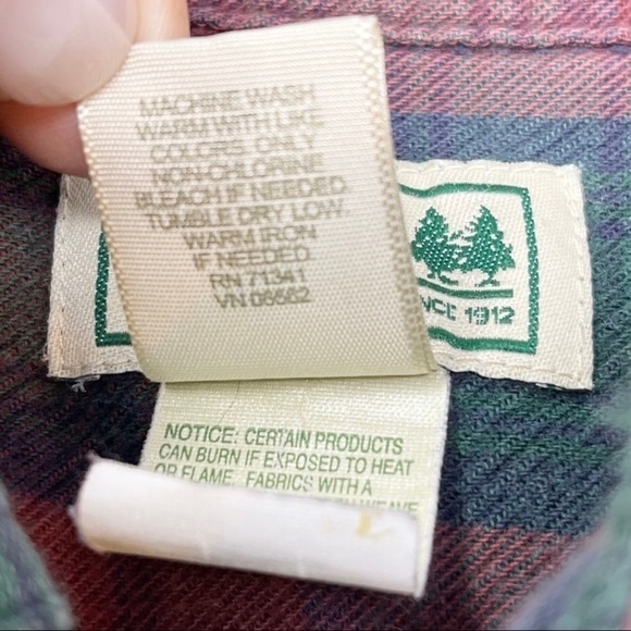 LL BEAN Men’s Red Green Plaid 100% Cotton Long Sleeve Button Down Shirt Size XL - Picture 7 of 7